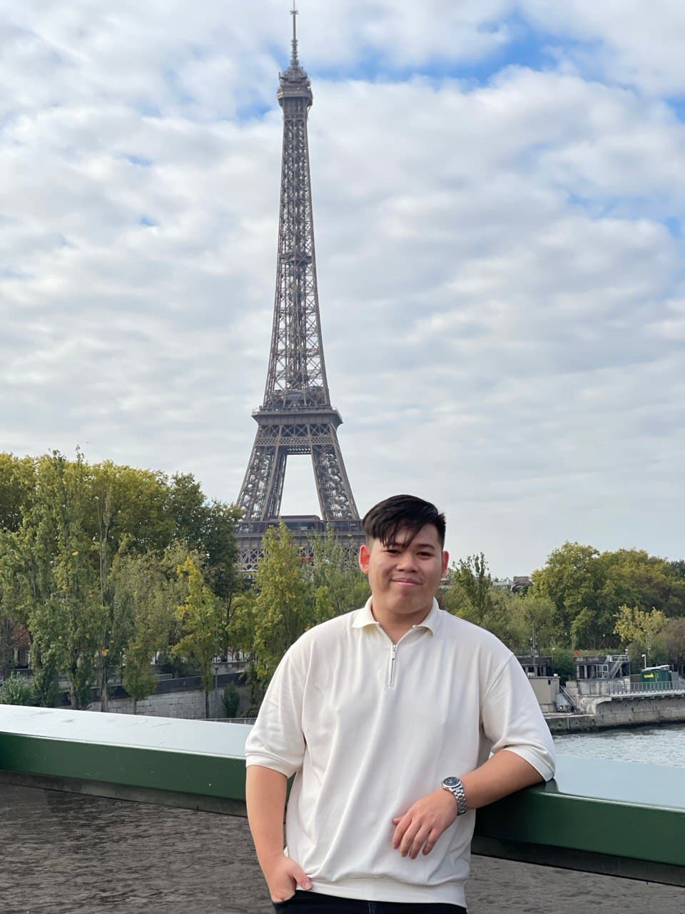 Self portrait in Paris