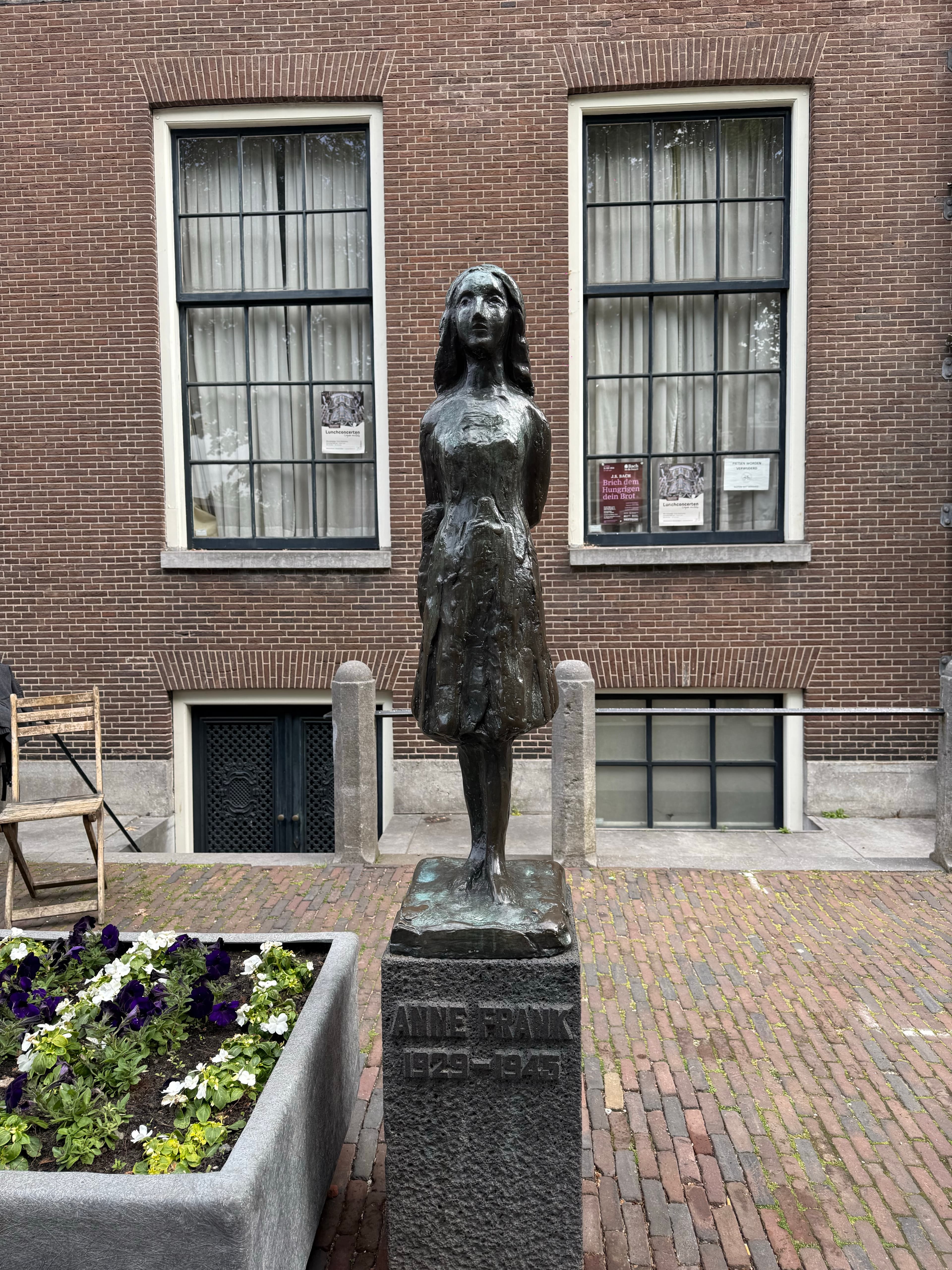 Amsterdam canal scene